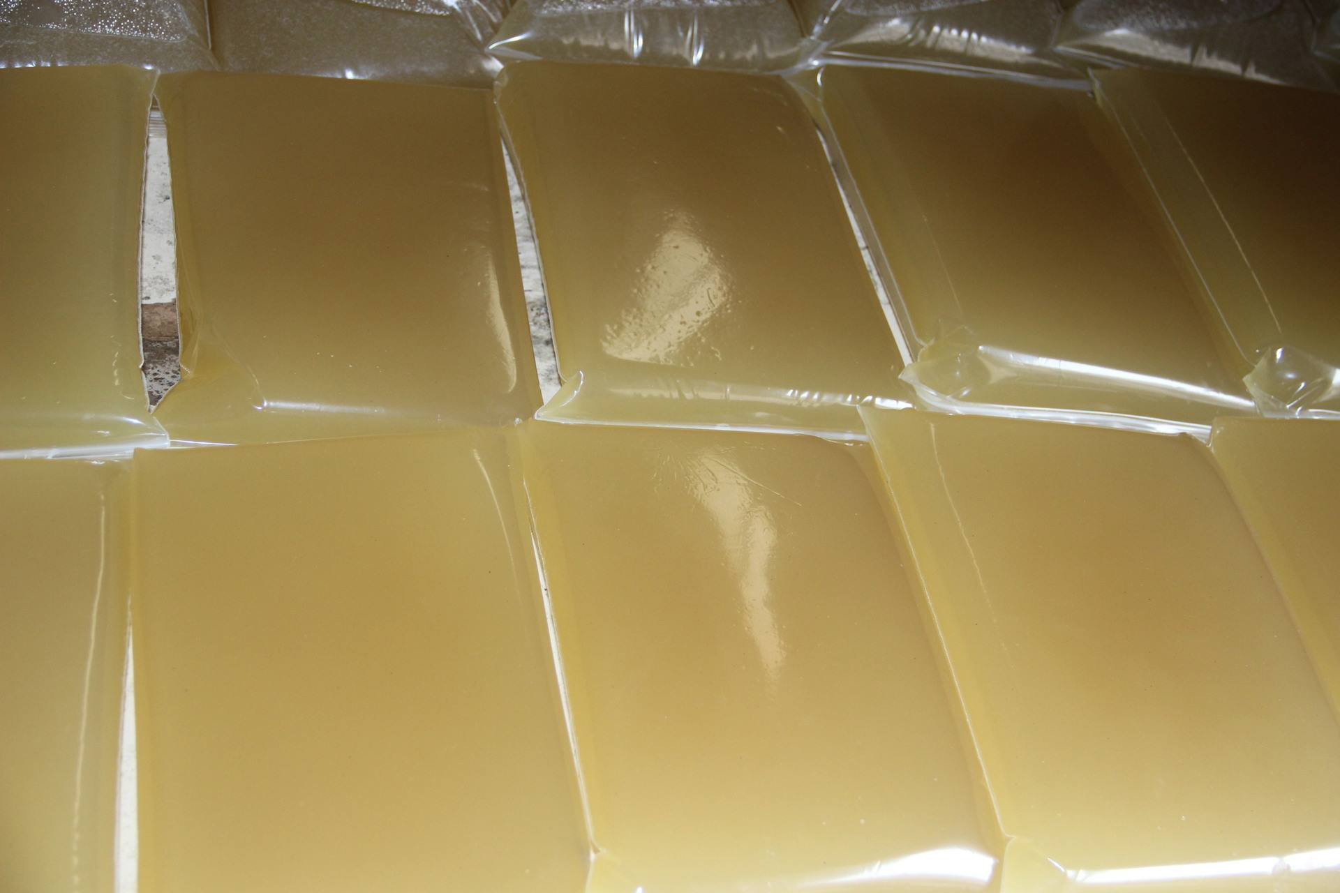 啫喱膠的親密搭檔，就是啫喱膠消泡劑