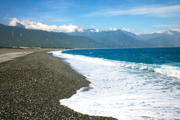 中聯邦海水用消泡劑，解除海水泡沫危機