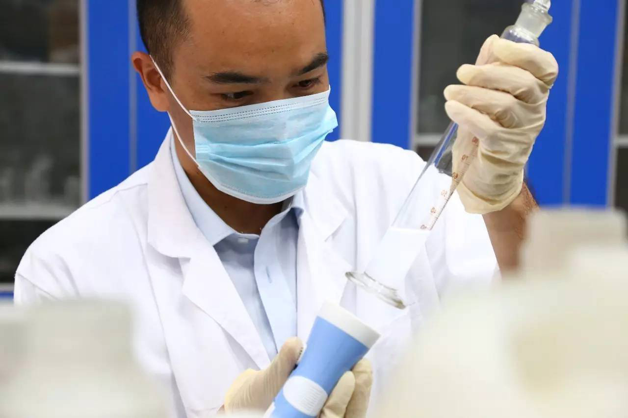 潤版液用消泡劑讓彩印工廠不停產