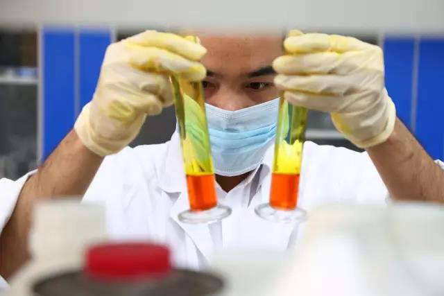 墨水廠家注意了！水性油墨消泡劑原來(lái)如此重要