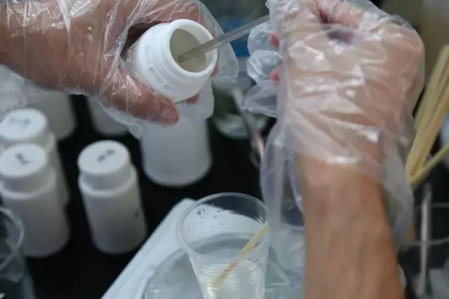 不想汽車(chē)拋錨，冷卻液消泡劑為你保駕護(hù)航