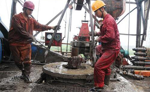 到底油田行業(yè)中油田消泡劑有什么作用呢?