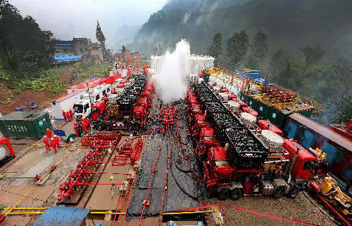 壓裂液中的壓裂液消泡劑對于消除泡沫有著關鍵作用！