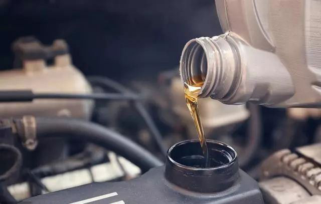 潤滑油廠家請注意，如果選錯了潤滑油消泡劑就虧了
