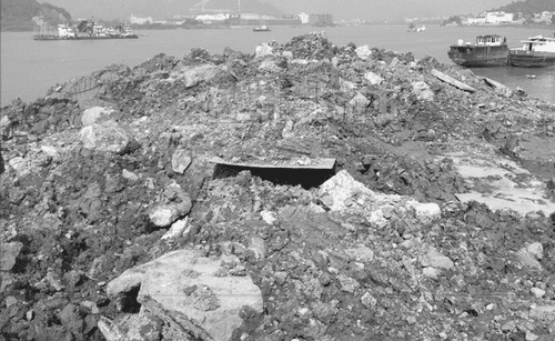 沒有使用優(yōu)質(zhì)建材類消泡劑而制造的大量渣土 沒有使用優(yōu)質(zhì)建材類消泡劑而制造的大量渣土