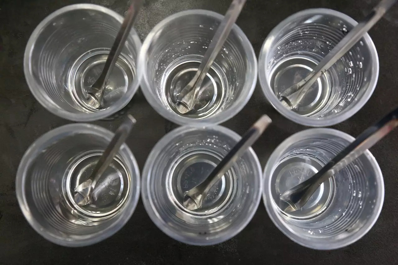 樣品杯觀測 樣品杯觀測