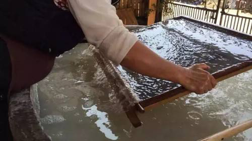 造紙消泡劑.jpg 造紙消泡劑.jpg